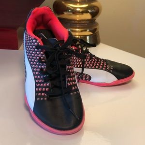 Puma Girls Indoor Shoes-Pre❤️’d